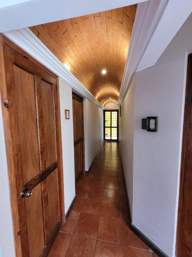 Amplia Casa Antigua Guatemala Con Pergola Y Jardin Villa Eksteriør billede